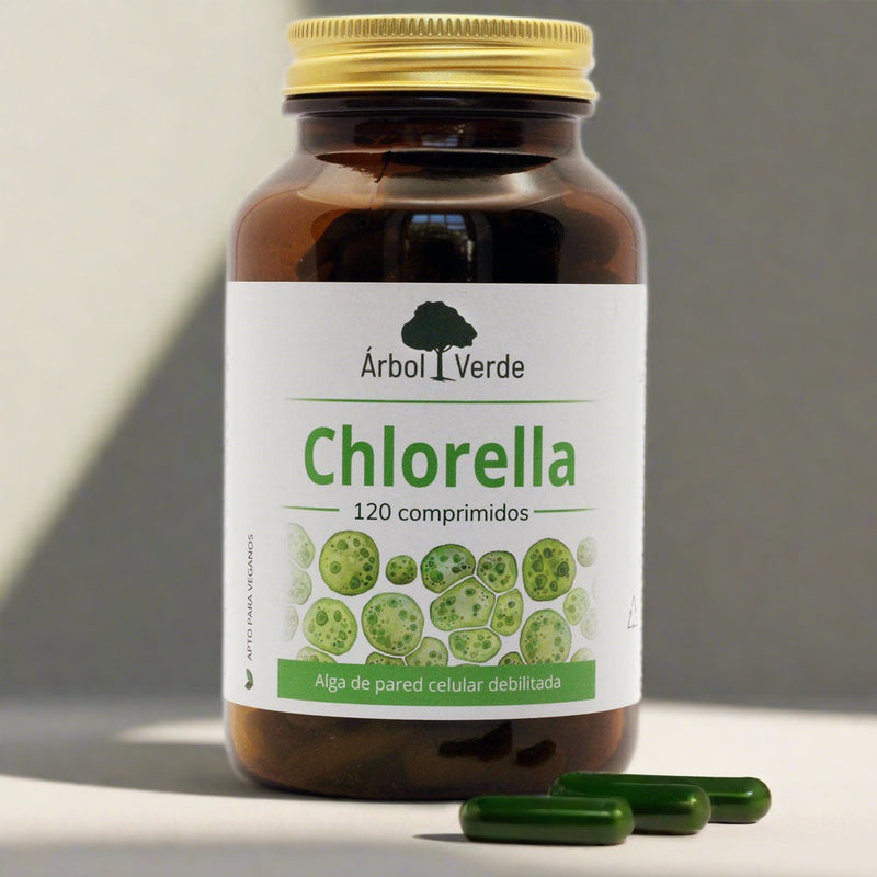 Bote y capsulas de Chlorella (De pared celular debilitada) - 120 Comprimidos. Árbol Verde. Herbolario Salud Mediterránea